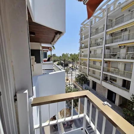 Salou Centro Primera Linea De Mar Apartment *