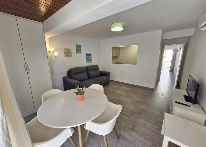 Centro Primera Linea De Mar Appartement